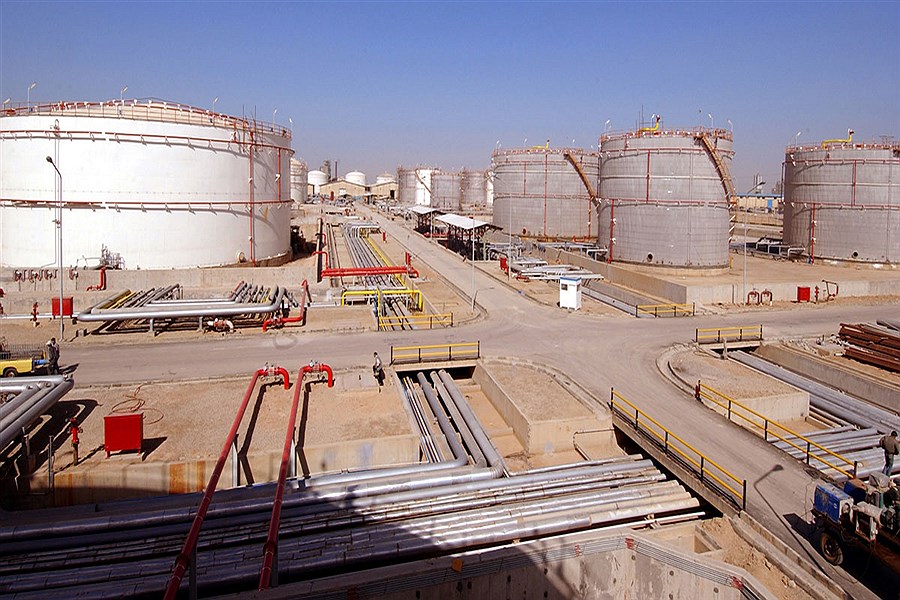 برکناری عزیز اکبری از مدیرعاملی شرکت پایانه ها و مخازن پتروشیمی